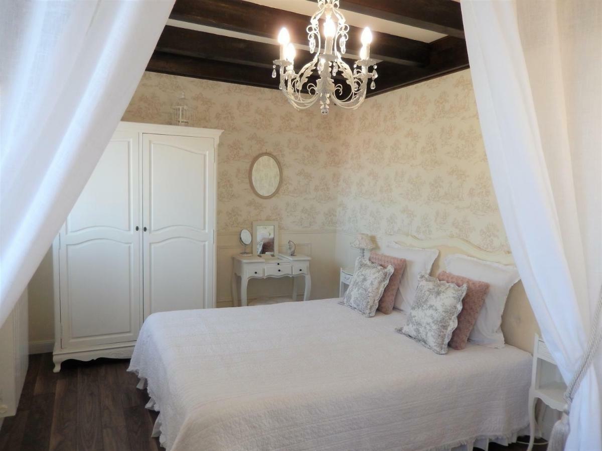 La Cordonnerie De Reau Bed & Breakfast Exterior photo